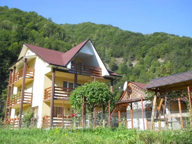 Vila MIRA