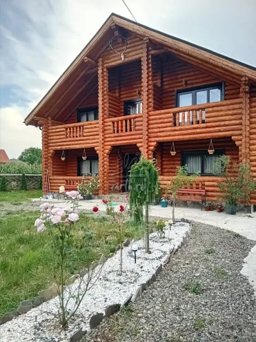 Pensiunea AGROTURISTICĂ CASA ILIEȘ