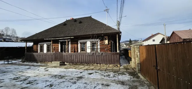 Casa STRĂBUNĂ